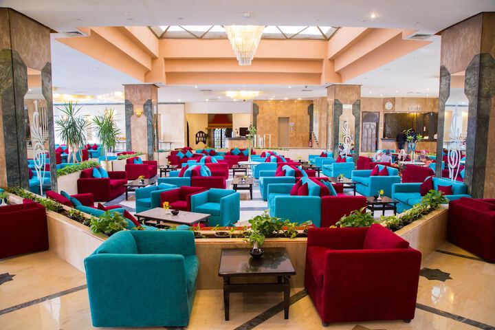 Guest Lobby