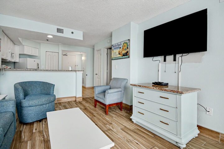 Room 104 of 164