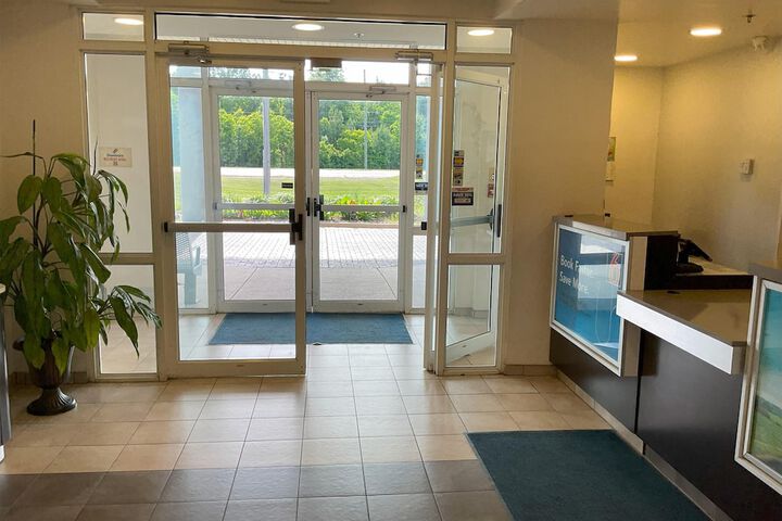 Lobby Entry