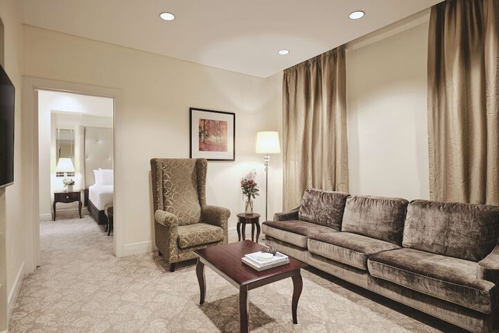 Room 39 of 100