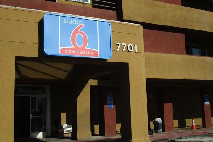 Hotel 18 of 23