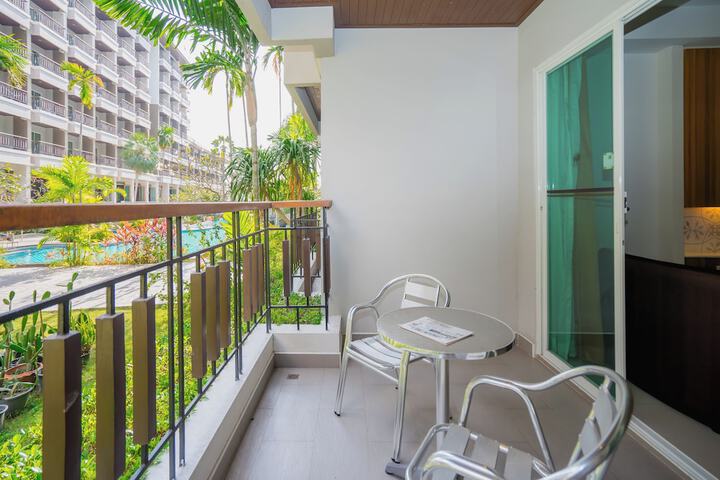 Terrace/Patio 160 of 165