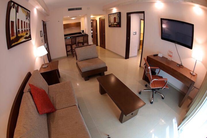Room 36 of 97