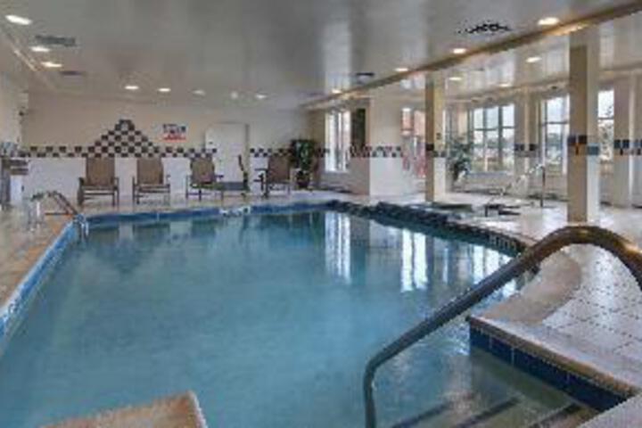 Pool 10 of 41