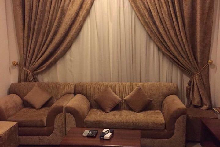 Room 2 of 5