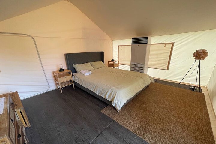Room 5 of 47
