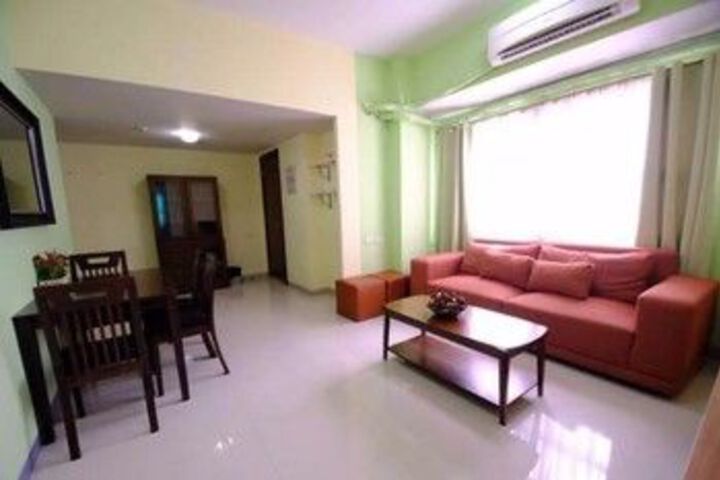 Room 106 of 127