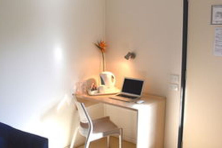 Room 15 of 17