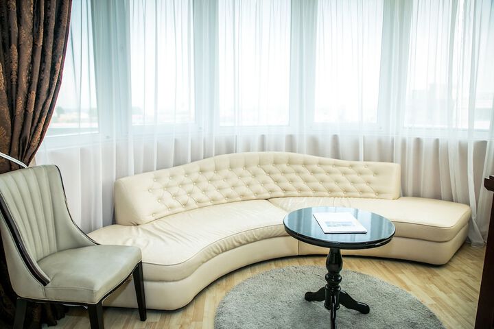 Room 19 of 68