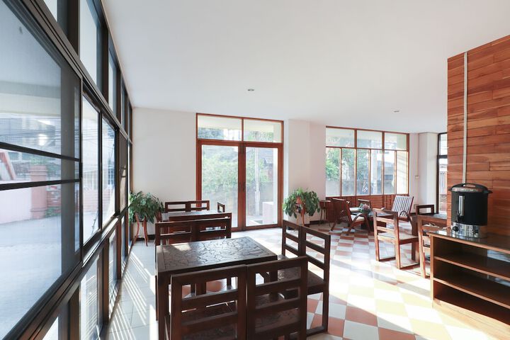 Restaurants