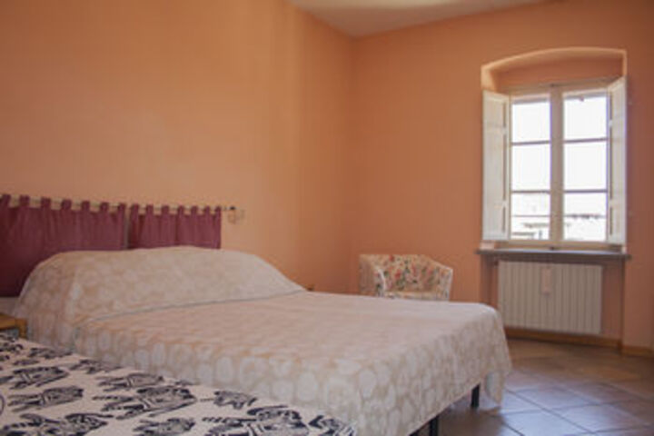 Room 19 of 32