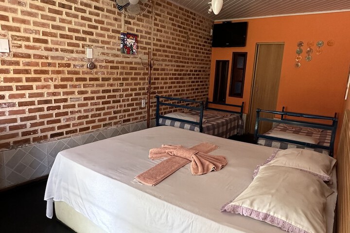 Room 6 of 47