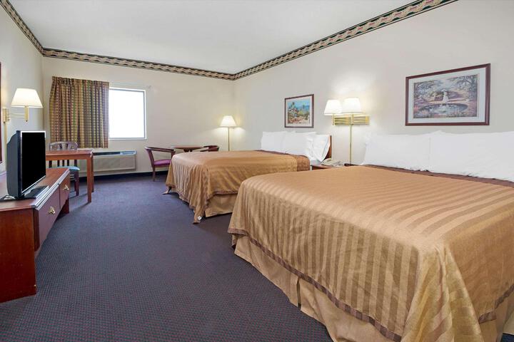 1 Queen Bed Mobility Accessible (1 of 16)