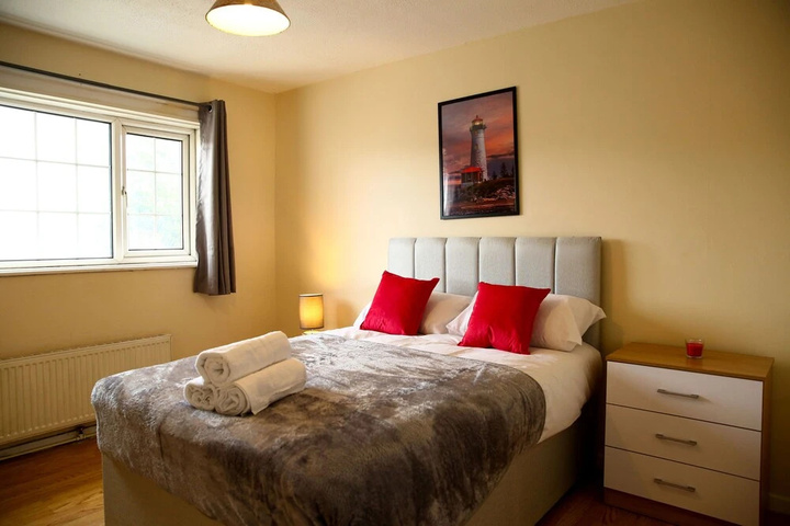 Room 3 of 14