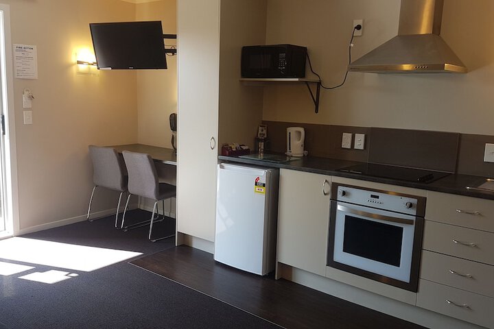 Room 10 of 34