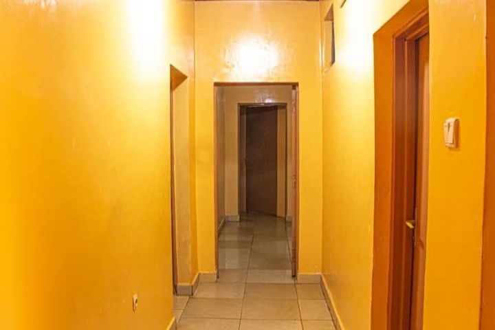 Room 4 of 23