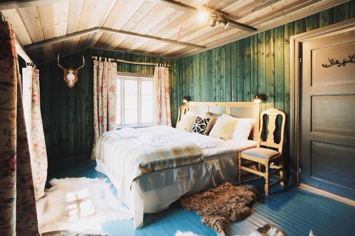 Room 5 of 59
