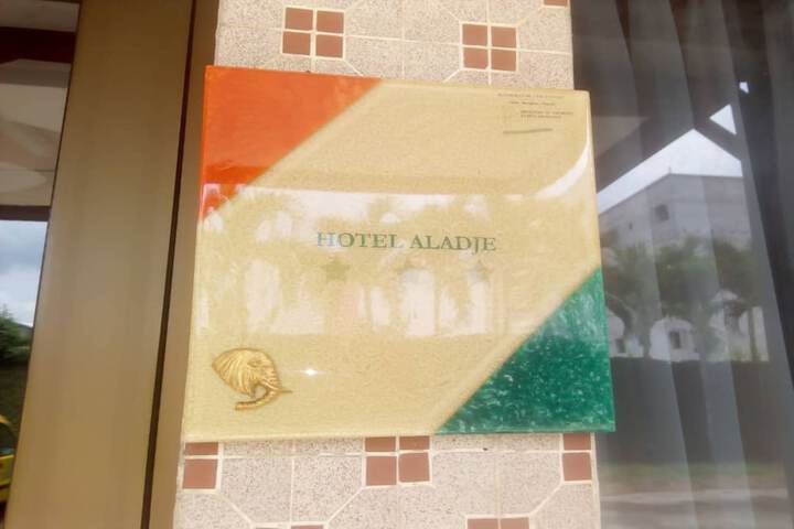 Hotel 12 of 12