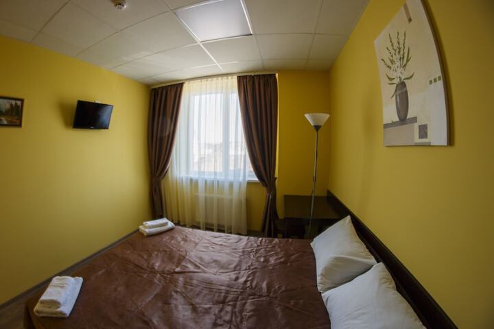 Room 9 of 60