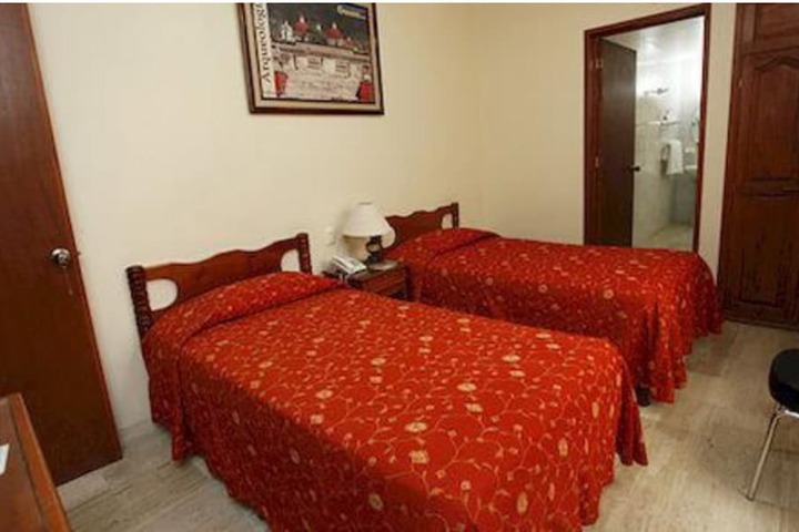 Room 20 of 26