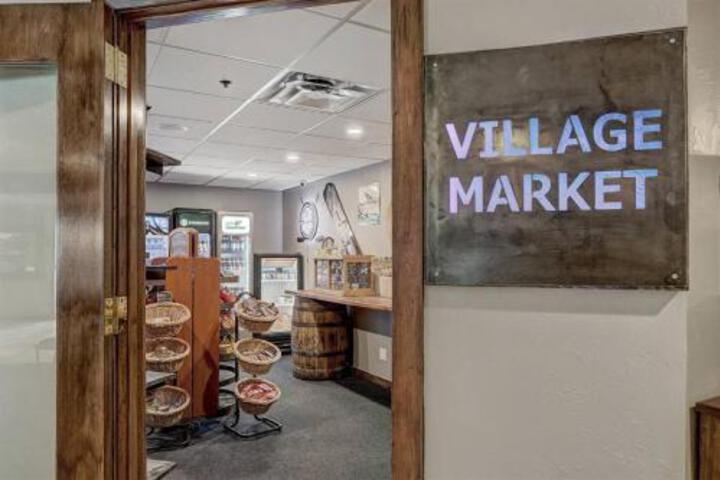 Village at Breckenridge Unit 4708 in Breckenridge, CO