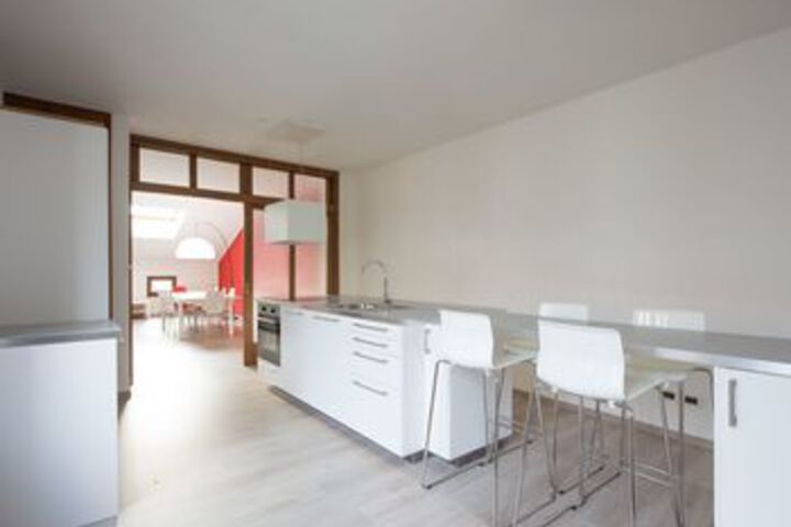 Room 13 of 22