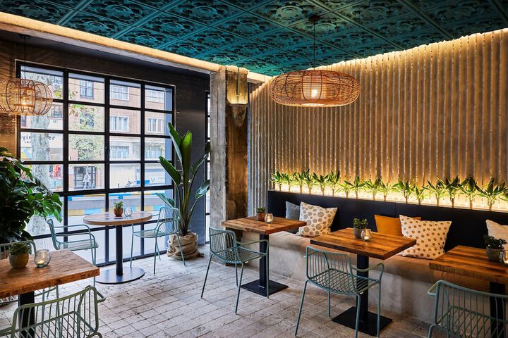 Dining Photos