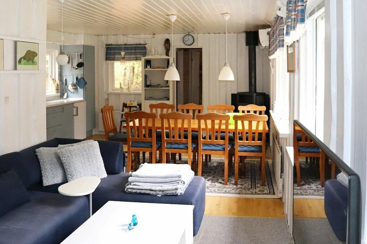 Room 3 of 13