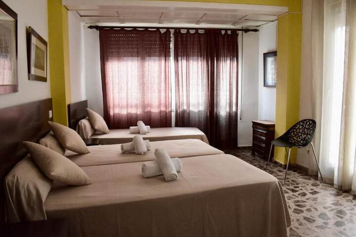 Room 6 of 21