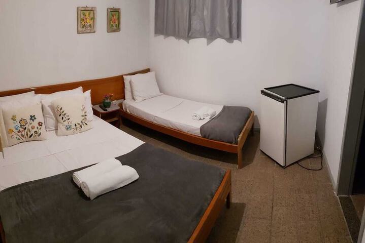 Room 7 of 21