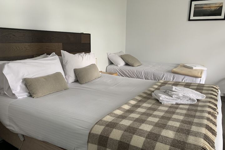 Room 6 of 65