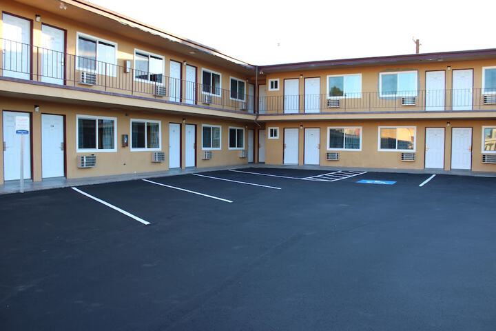 Hotel 57 of 65