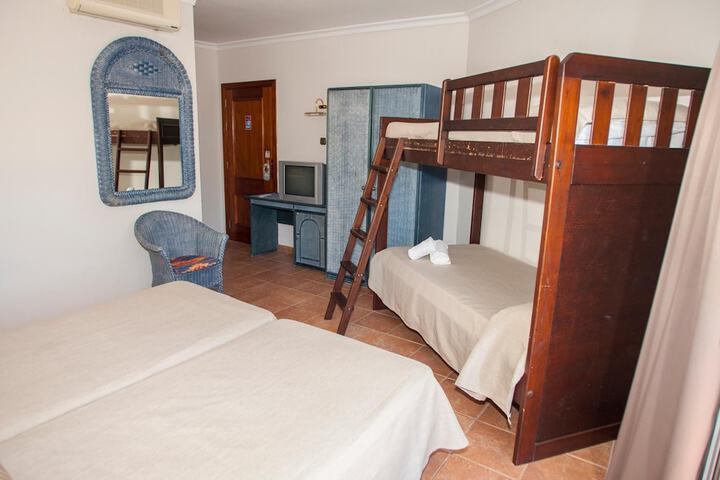 Room 15 of 57
