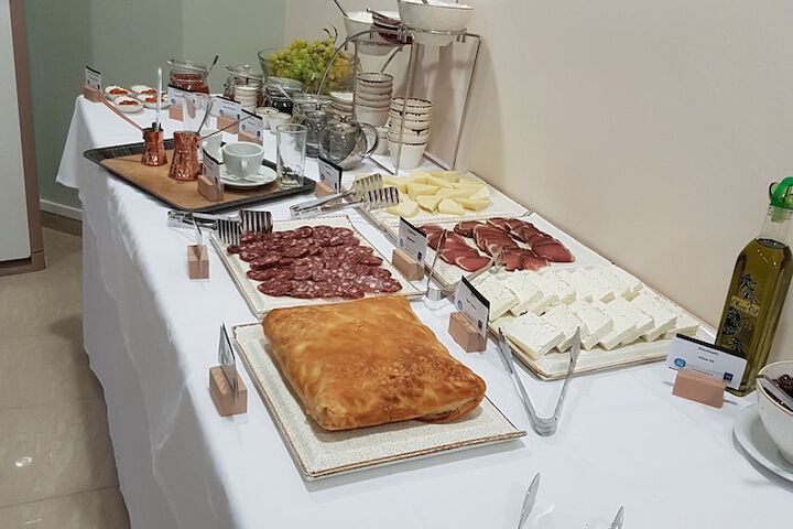 Dining 127 of 159