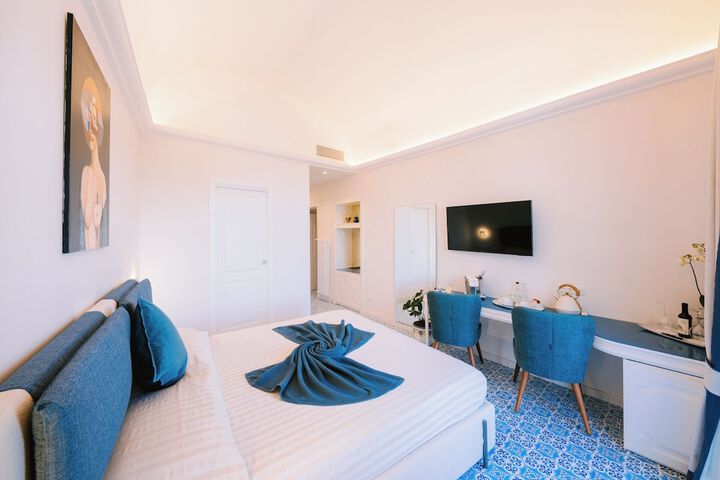 Room 32 of 159