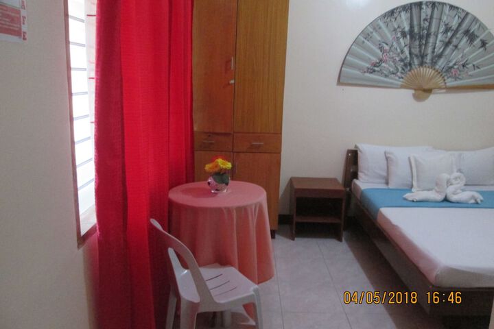 Room 19 of 116