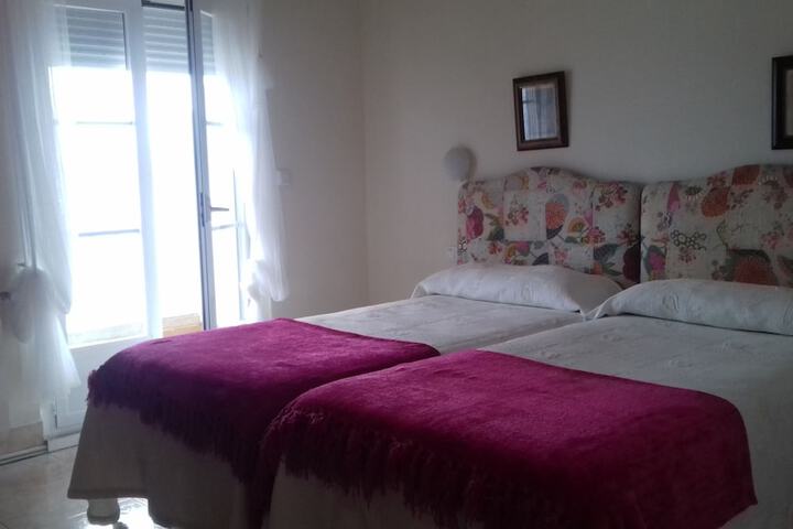Room 8 of 44