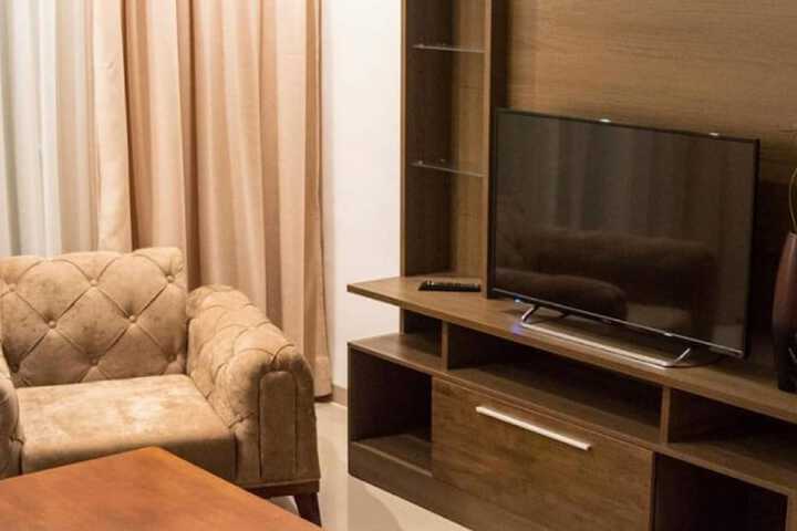 Room 10 of 21
