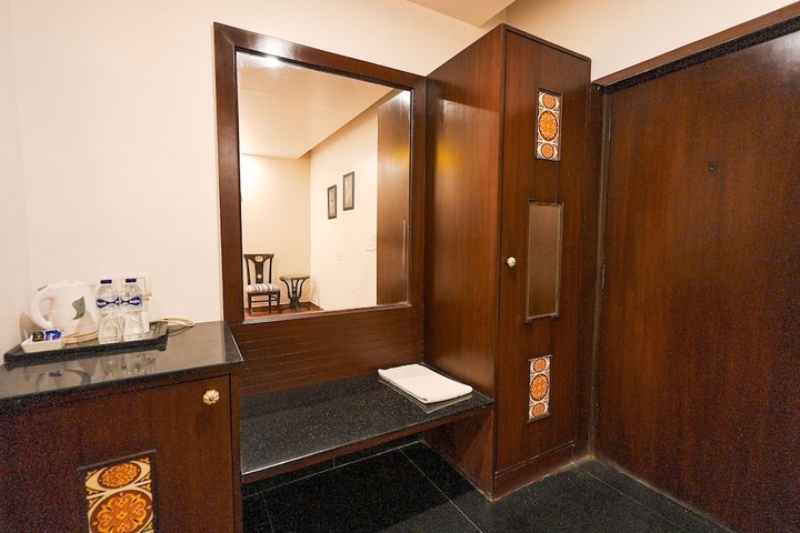 Room 18 of 62