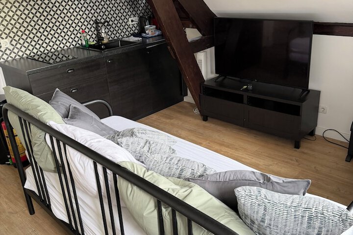 Room 46 of 72