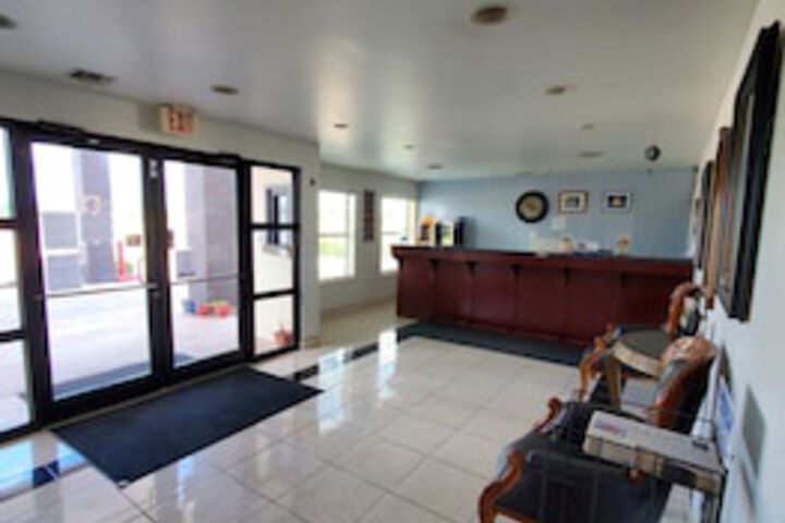 Hotel Interior 10 of 177