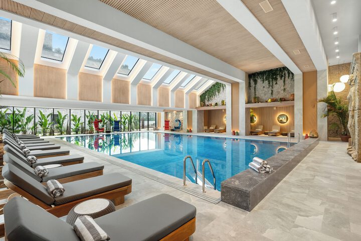 Pool 96 of 148