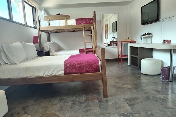 Room 25 of 91