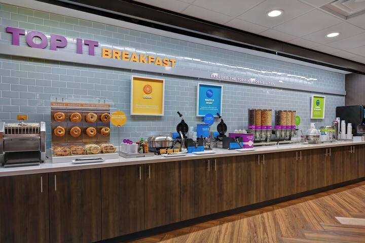 Breakfast buffet