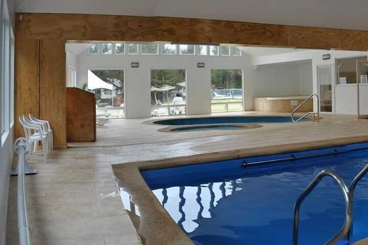 Pool 9 of 21