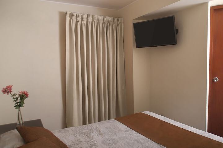 Room 6 of 36