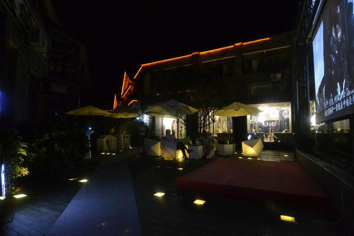 Dali N Villa