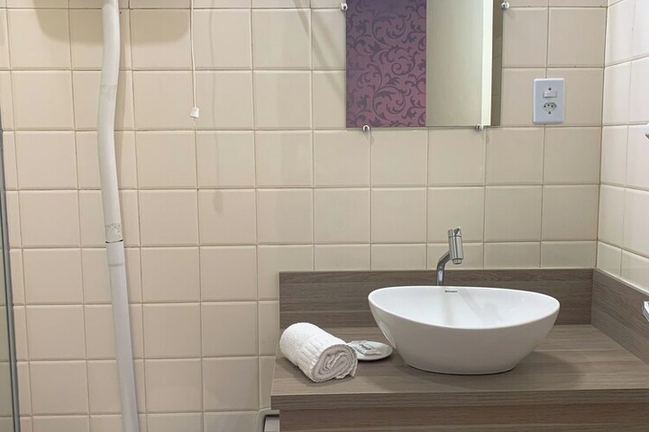 Room 17 of 26