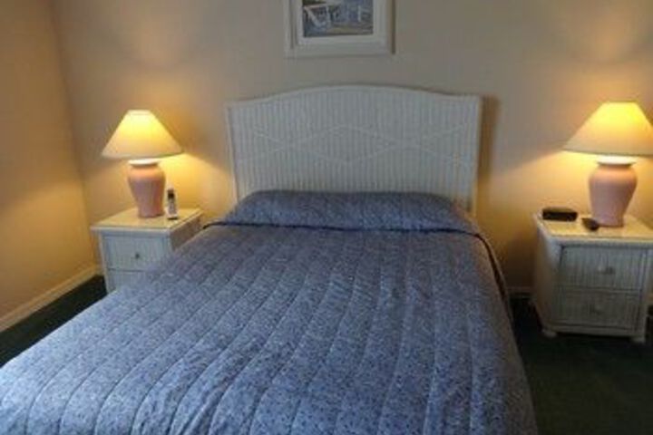 Room 16 of 46