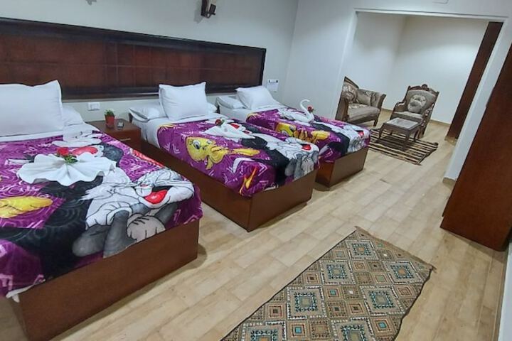Room 54 of 61